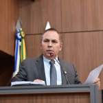 Dilemário diz que Águas Cuiabá cobrou R$ 548 milhões a mais em taxa de esgoto e cobra redução da tarifa