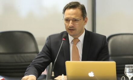 CNJ adia para agosto análise de regras sobre aposentadoria compulsória