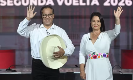 Eleição no Peru: Sánchez à frente de Fujimori por apenas 19 mil votos