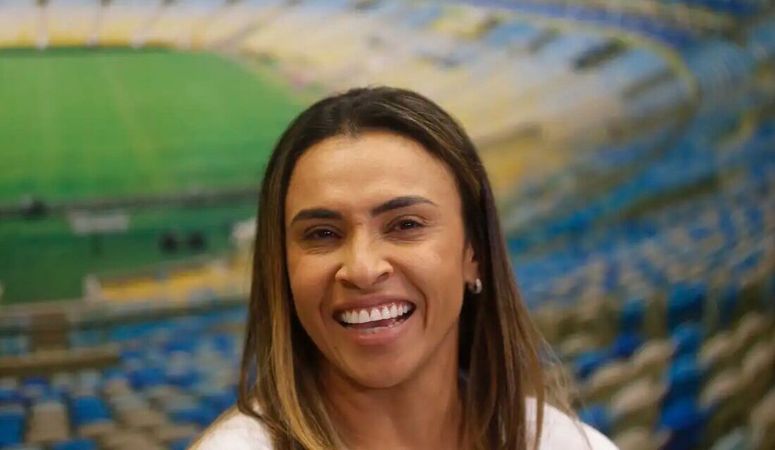 Com Marta como embaixadora, Tesouro quer atrair mais investidores