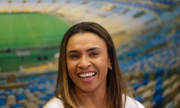 Com Marta como embaixadora, Tesouro quer atrair mais investidores