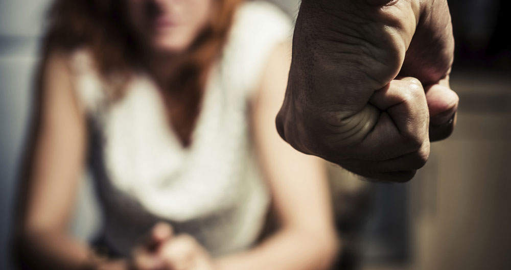 adolescente agride a própria mãe em VG