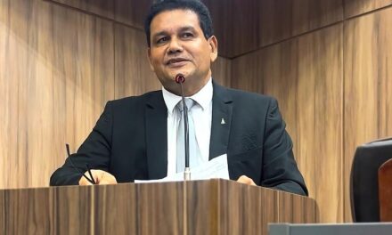 Wanderley critica gestão Moretti: “R$ 100 milhões é muito para quem não está fazendo nada”