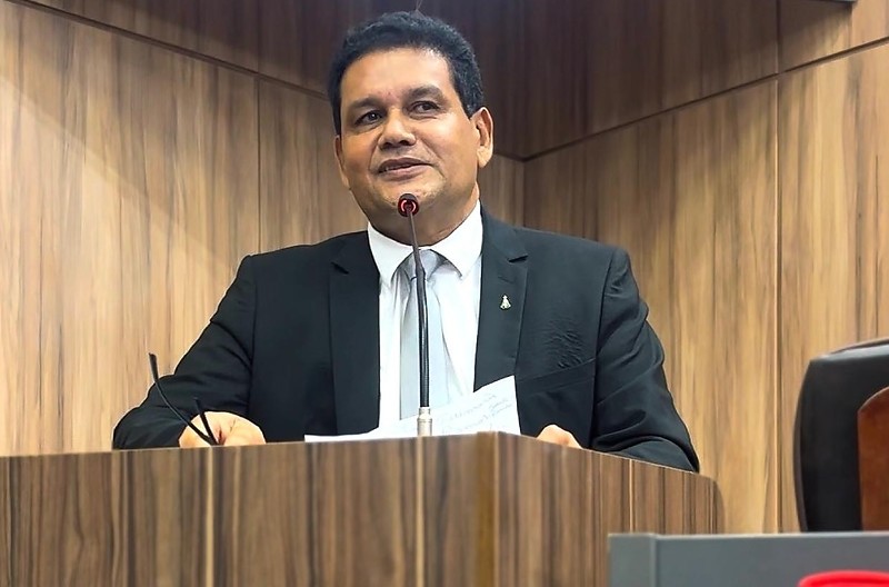 Wanderley critica gestão Moretti: “R$ 100 milhões é muito para quem não está fazendo nada”