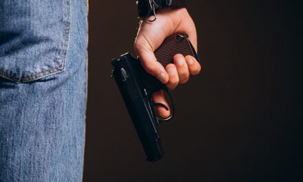 Jovem de 18 anos é encontrada morta com tiro na testa e suspeito acaba preso em MT