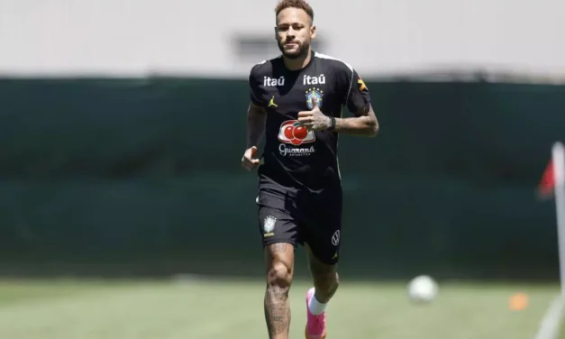 Neymar volta a treinar com a seleção a 2 dias do jogo contra o Haiti