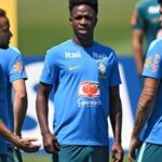 Com dúvida na direita, Brasil encerra preparação para encarar Escócia